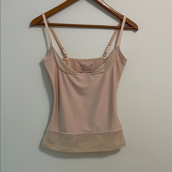 Jockey Women's Camisole Top Size Medium Nude Tan Taupe Adjustable Straps Spandex - Picture 1 of 9